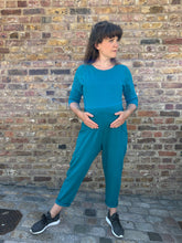 Load image into Gallery viewer, Etta Jumpsuit - Maternity Jumpsuit &amp; Breastfeeding Jumpsuit - Teal
